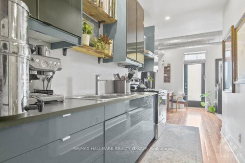 Photo 9 at 206 - 65 MILL Street, Almonte, Mississippi Mills