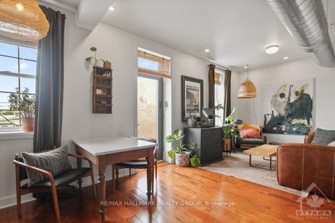 Photo 17 at 206 - 65 MILL Street, Almonte, Mississippi Mills