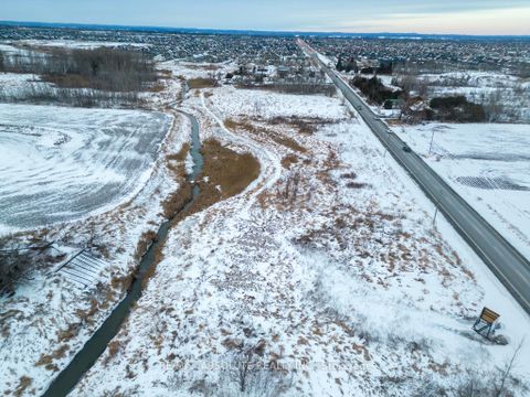 Photo 3 at 2762 Tenth Line Road, Avalon West, Orleans