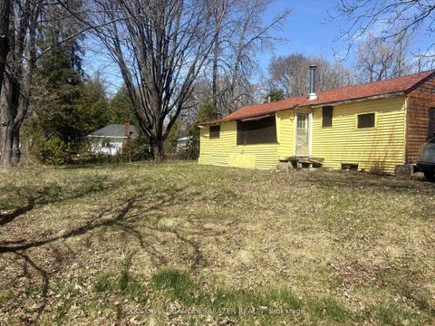 Photo 4 at 143 Gypsy Lane, Kinburn, Carp