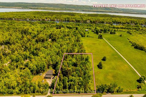 Photo 3 at 4475 DUNROBIN Road, Constance Bay