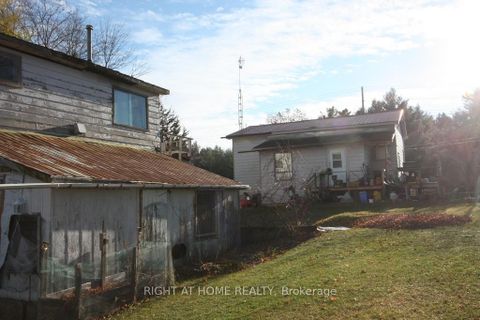 Photo 4 at 45 Drummond Street, Rideau Lakes (Newboro) Twp, Rideau Lakes