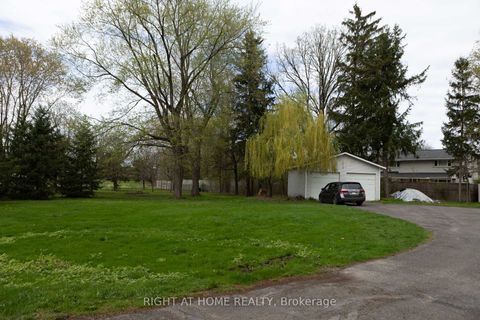 Photo 6 at 3208 Richmond Road, Nepean (Bruce Farm/Graham Park/Qualicum/Bellands), Ottawa
