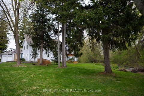 Photo 7 at 3208 Richmond Road, Nepean (Bruce Farm/Graham Park/Qualicum/Bellands), Ottawa