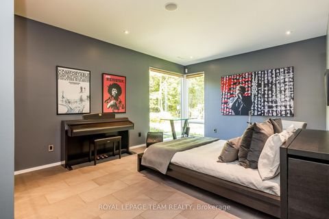 Photo 31 at 14 Kanata Rockeries Private, Kanata Lakes/Heritage Hills, Kanata