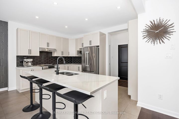 Photo 8 at 756 Cappamore Drive, Nepean (Half Moon Bay), Ottawa