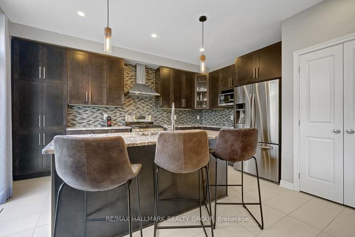 Photo 19 at 78 Russet Terrace, Nepean (Half Moon Bay), Ottawa