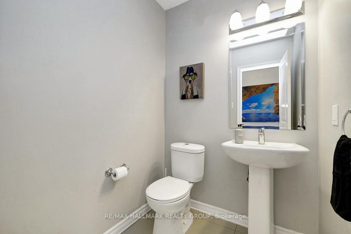 Photo 26 at 78 Russet Terrace, Nepean (Half Moon Bay), Ottawa