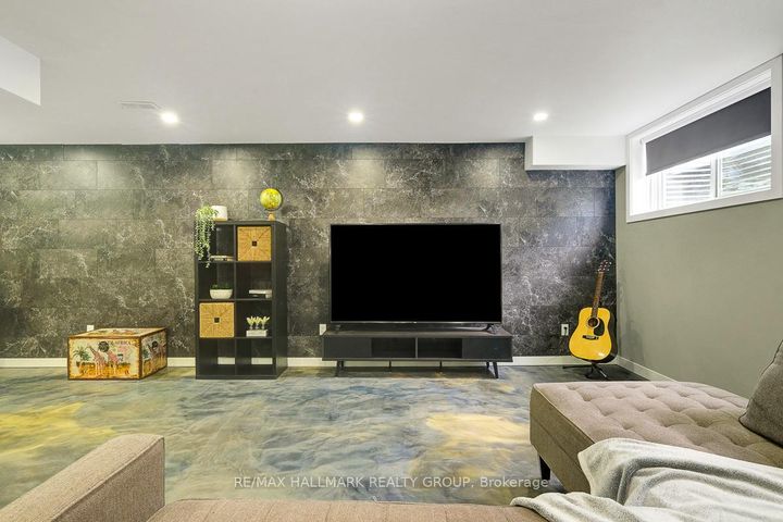 Photo 46 at 78 Russet Terrace, Nepean (Half Moon Bay), Ottawa