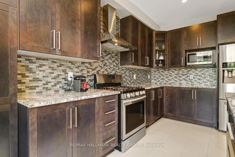 Photo 23 at 78 Russet Terrace, Nepean (Half Moon Bay), Ottawa