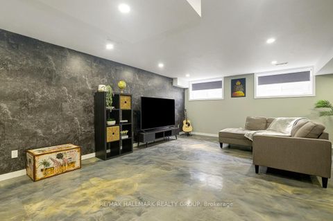 Photo 42 at 78 Russet Terrace, Nepean (Half Moon Bay), Ottawa