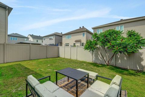 Photo 48 at 78 Russet Terrace, Nepean (Half Moon Bay), Ottawa
