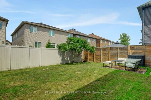 Photo 49 at 78 Russet Terrace, Nepean (Half Moon Bay), Ottawa