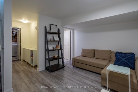 Photo 31 at 36 Mona Mcbride Drive, Arnprior