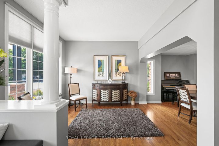 Photo 5 at 41 Blackshire Circle, Nepean (Stonebridge), Ottawa