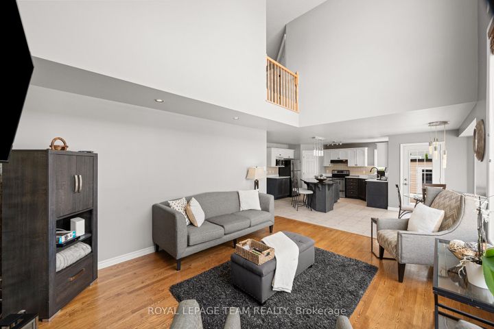 Photo 17 at 41 Blackshire Circle, Nepean (Stonebridge), Ottawa