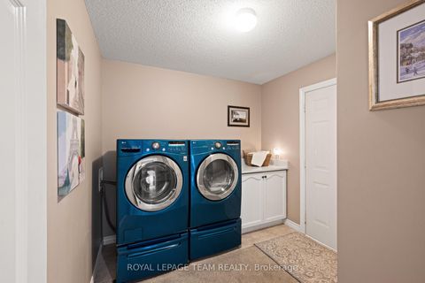 Photo 19 at 41 Blackshire Circle, Nepean (Stonebridge), Ottawa