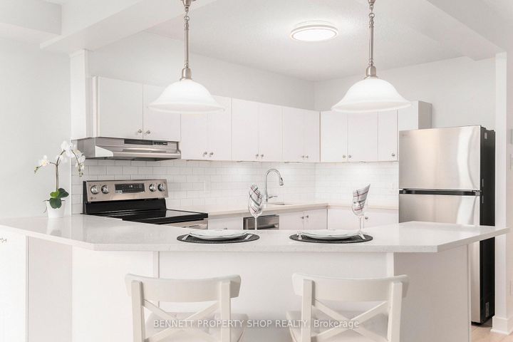 Photo 6 at 2209 - 900 Dynes Road, Nepean (Carleton Square), Ottawa