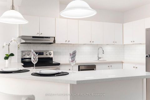 Photo 9 at 2209 - 900 Dynes Road, Nepean (Carleton Square), Ottawa