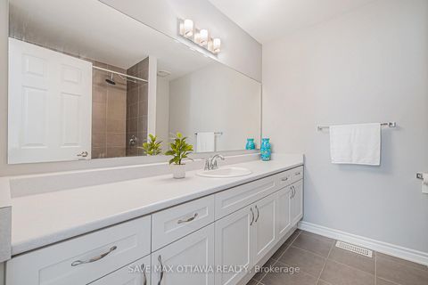 Photo 35 at 212 Rivertree Street, Emerald Meadows/Trailwest, Kanata