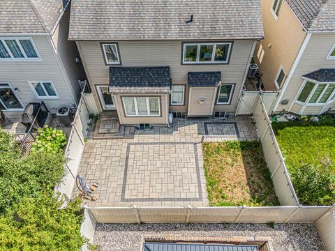 Photo 39 at 212 Rivertree Street, Emerald Meadows/Trailwest, Kanata