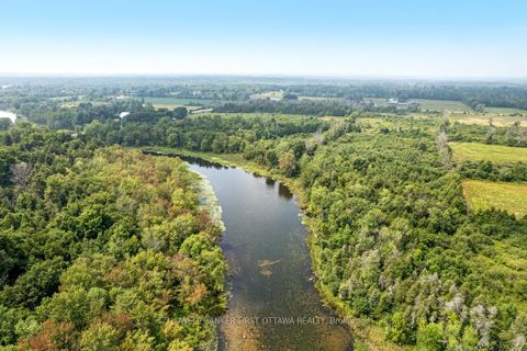 Photo 5 at 185 Althorpe Road, Bathurst/Burgess & Sherbrooke (Bathurst) Twp, Tay Valley