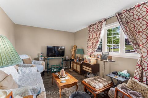 Photo 12 at 1345 BELCOURT Boulevard, Orleans/Sunridge, Orleans