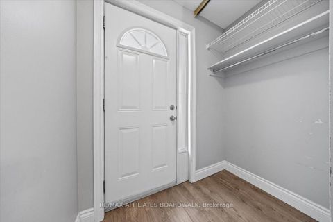 Photo 16 at 6482 Bilberry Drive, Convent Glen North, Orleans