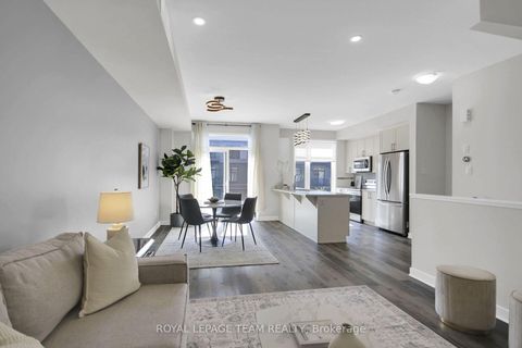 Photo 18 at 164 Visor Private, Emerald Meadows/Trailwest, Kanata