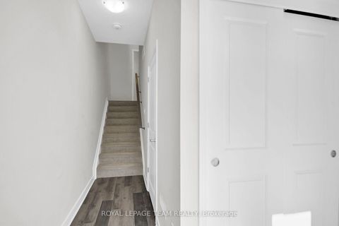 Photo 24 at 164 Visor Private, Emerald Meadows/Trailwest, Kanata