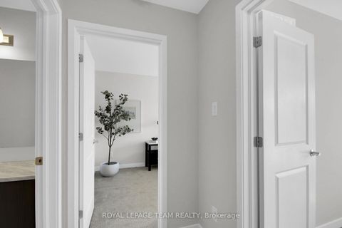 Photo 25 at 164 Visor Private, Emerald Meadows/Trailwest, Kanata