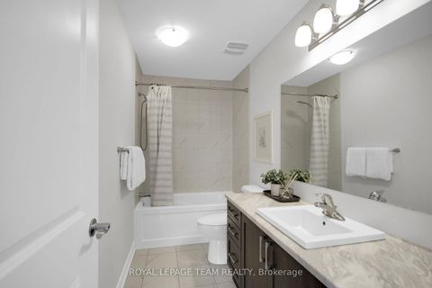 Photo 31 at 164 Visor Private, Emerald Meadows/Trailwest, Kanata