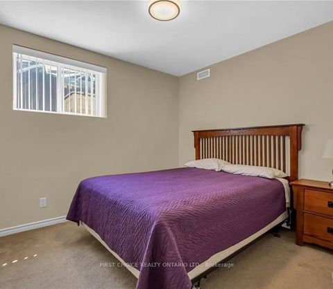 Photo 33 at 1547 Vercheres Street, Chateauneuf, Orleans