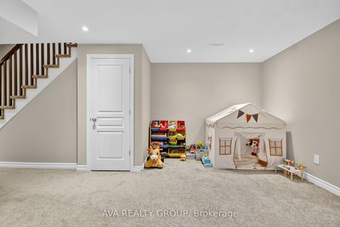 Photo 25 at 542 Triangle Street, Emerald Meadows/Trailwest, Kanata