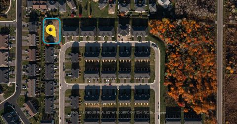 Photo 3 at 52 Whitcomb Crescent, SMITHS FALLS, Smiths Falls