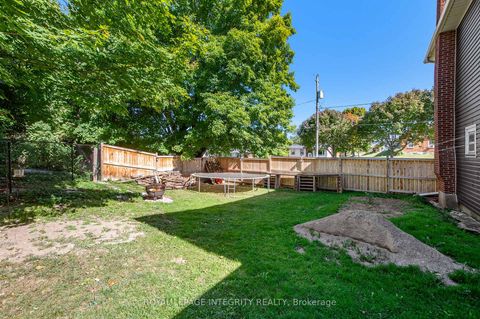 Photo 19 at 101 Paul Drive, Lanark Highlands (Lanark Village), Lanark Highlands