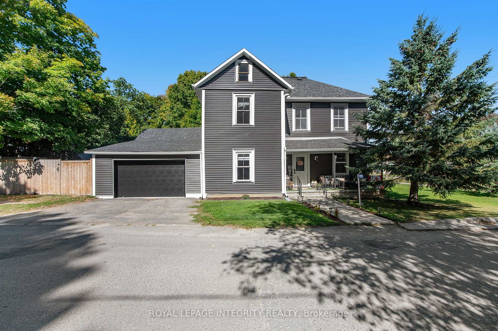 101 Paul Drive, Lanark Highlands (Lanark Village), Lanark Highlands 2