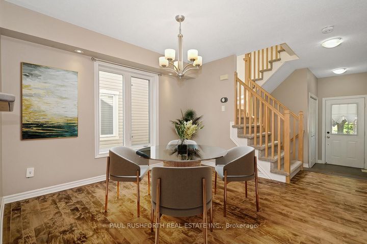 Photo 10 at 1601 HAYDON Circle, Nepean (Heritage Park), Ottawa