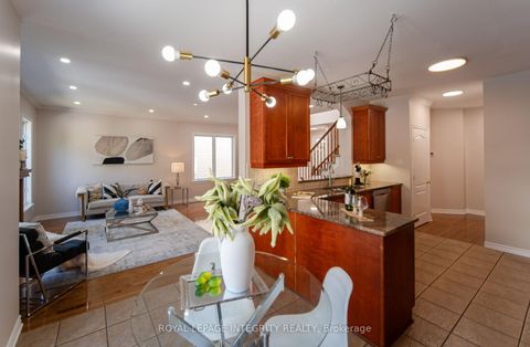 Photo 12 at 141 STEEPLE CHASE Drive, Bridlewood, Kanata