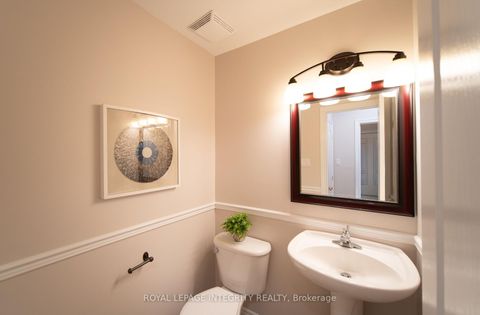 Photo 21 at 141 STEEPLE CHASE Drive, Bridlewood, Kanata