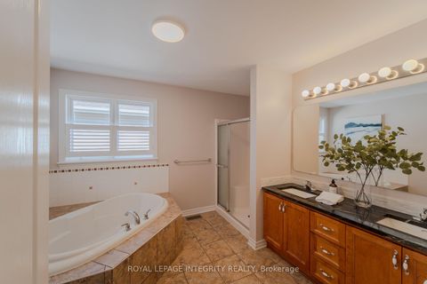 Photo 27 at 141 STEEPLE CHASE Drive, Bridlewood, Kanata