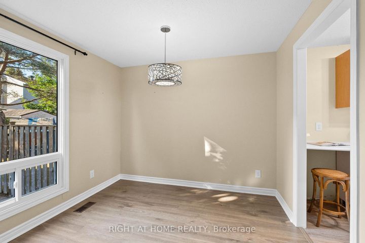 Photo 15 at 235 THISTLEDOWN Court, Nepean (Pheasant Run), Ottawa