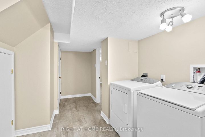 Photo 32 at 235 THISTLEDOWN Court, Nepean (Pheasant Run), Ottawa