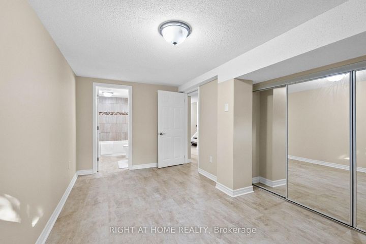 Photo 37 at 235 THISTLEDOWN Court, Nepean (Pheasant Run), Ottawa