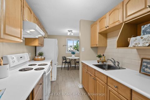 Photo 12 at 235 THISTLEDOWN Court, Nepean (Pheasant Run), Ottawa