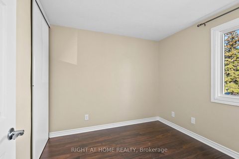 Photo 25 at 235 THISTLEDOWN Court, Nepean (Pheasant Run), Ottawa