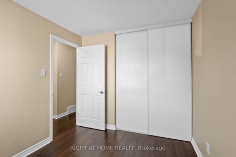 Photo 26 at 235 THISTLEDOWN Court, Nepean (Pheasant Run), Ottawa