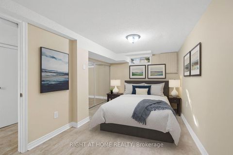 Photo 34 at 235 THISTLEDOWN Court, Nepean (Pheasant Run), Ottawa