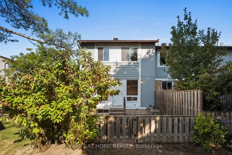 Photo 41 at 235 THISTLEDOWN Court, Nepean (Pheasant Run), Ottawa