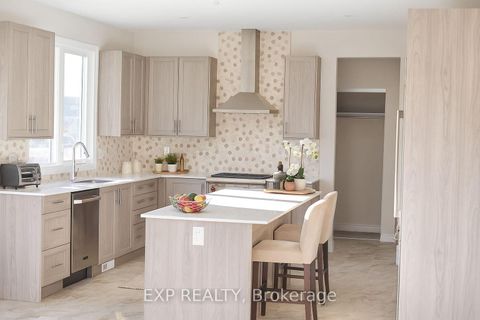 Photo 5 at 805 Anemone Mews, Nepean (Heritage Park), Ottawa